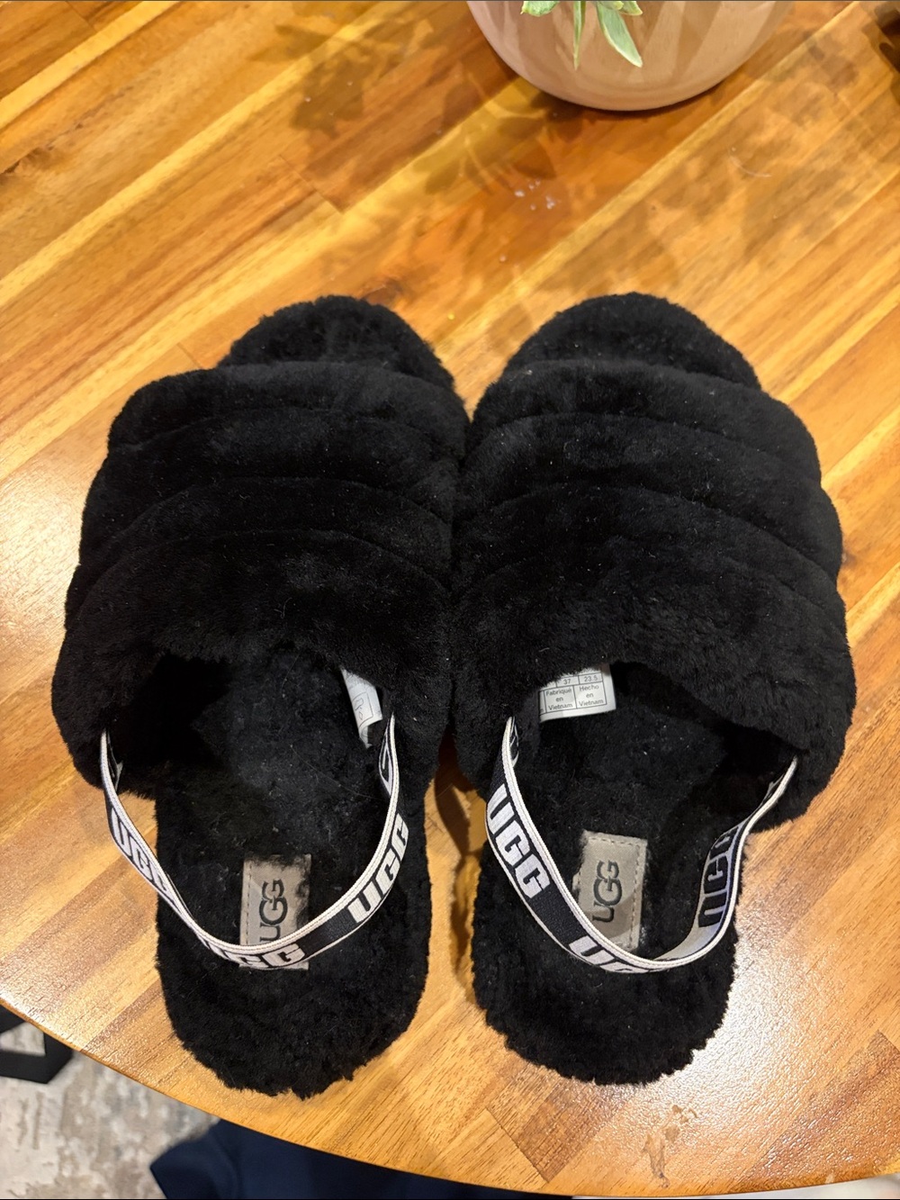 UGG Kids Black Plush Slide Slippers with Branded Heel Strap
